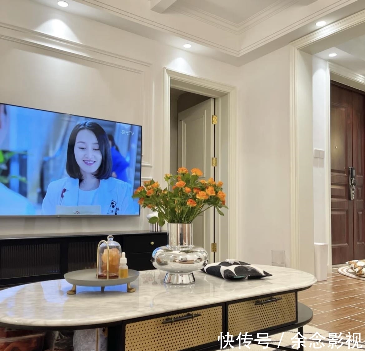 蕾丝|女主110㎡法式风格的家,颜值与浪漫并存,随手一拍就是杂志封面