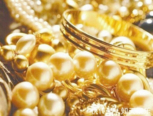 金银首饰不管多脏,用它泡一泡,变得光闪透亮