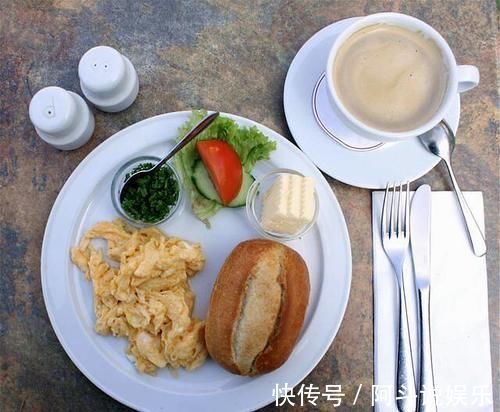 牙齿|早晨是“养生黄金期”，养成5个好习惯，长寿对你更青睐