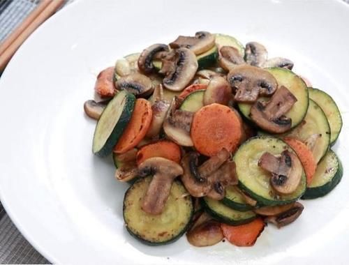 减肥|减肥|艺人小祯体脂由41%减至13%!3款瘦身食谱回复苗条身材