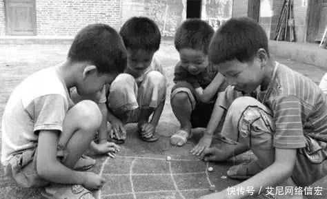 40年前的老照片,看看有沒有熟悉而又難忘的回憶呢?