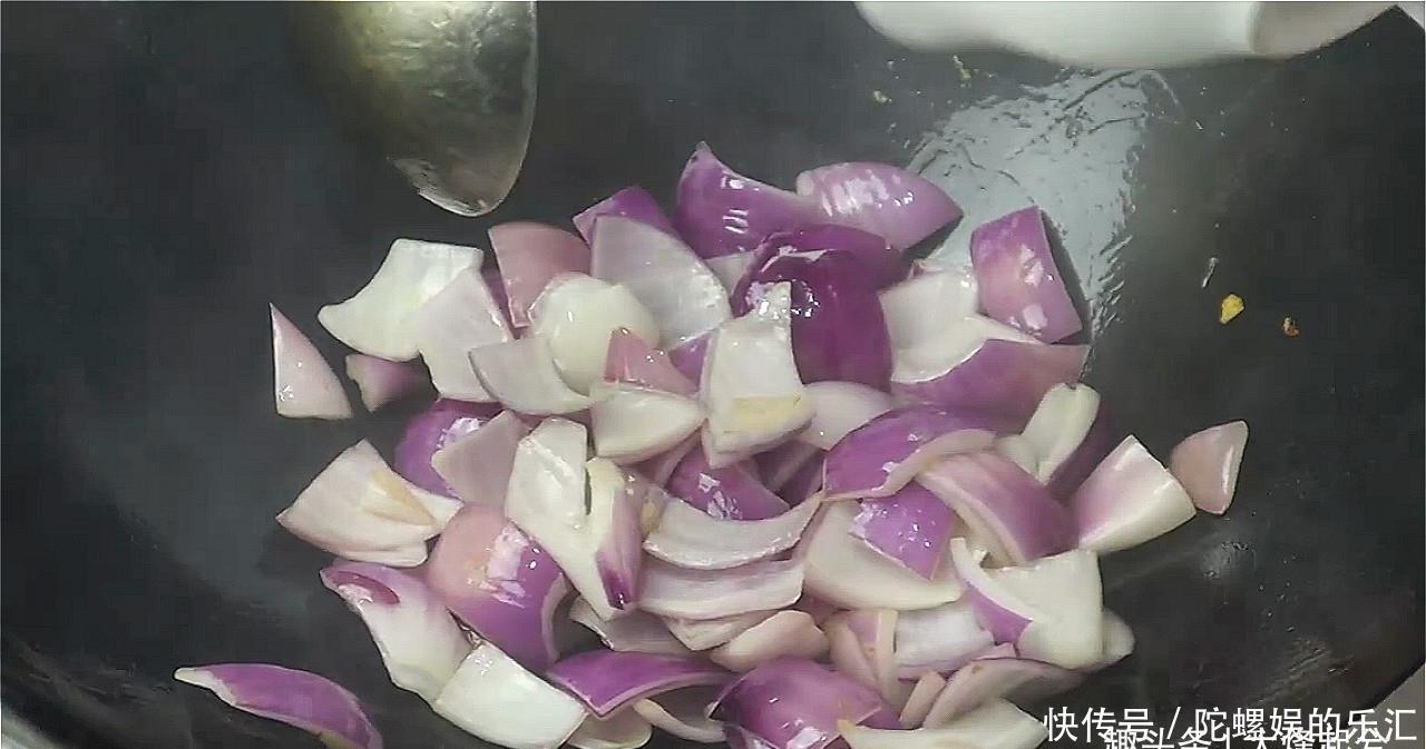 正确|洋葱炒蛋下锅顺序很重要,教你一个正确做法,鲜香开胃,营养美味