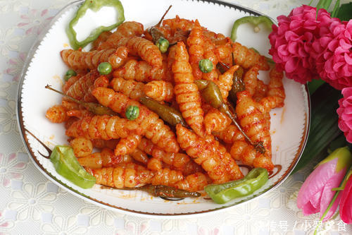 儿时当零食吃,每次到山里挖几十斤,如今成咸菜明星,一斤20多元