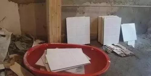 质量|瓷砖空鼓、开裂、脱落的原因已找到,别再冤枉瓷砖质量了