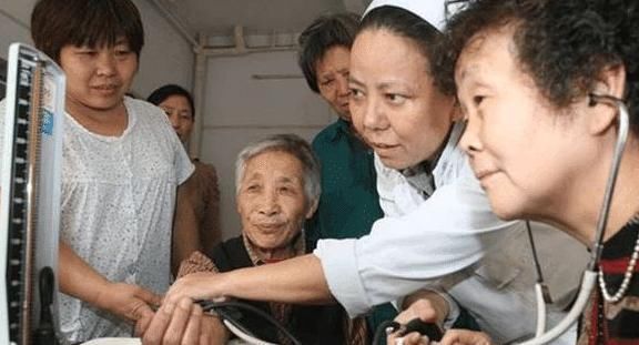 豆腐干|高血压的“死敌”,每天吃点,血压稳稳下降为了身体健康多吃些