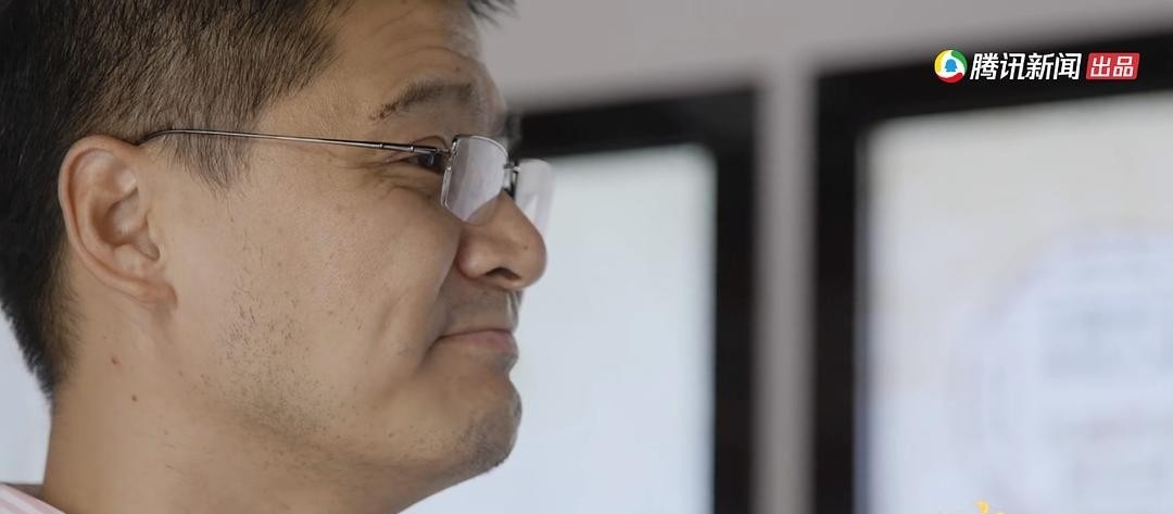 罗翔|《十三邀》第五季，豆瓣9.1，最值得看的“偏见”访谈