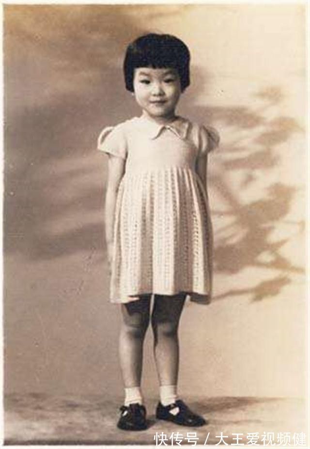 钱瑗@钱钟书独女在宠爱中长大，两段婚姻无子女，60岁在母亲身边去世