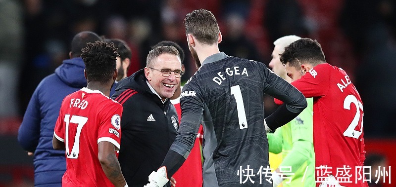 球員們|對(duì)待博格巴朗尼克態(tài)度與穆帥一致！不勸他留隊(duì)，養(yǎng)傷需留在曼聯(lián)！