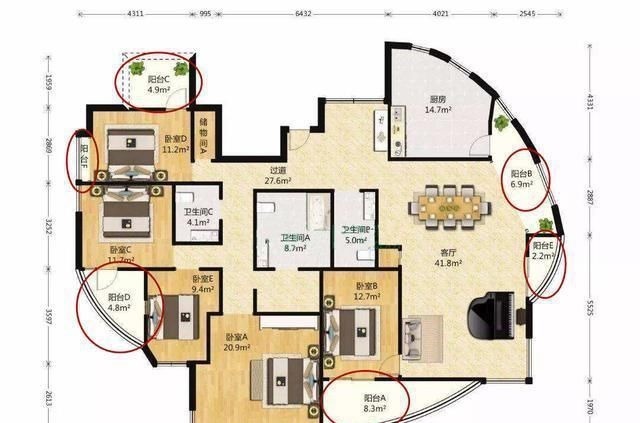 开发商|这种户型我都不稀罕,有9个阳台,或者绕房一圈遛狗,谁装得起