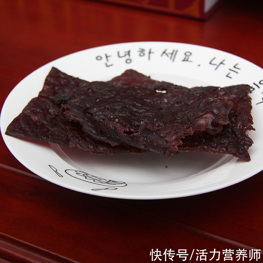 脂肪含量|一到减肥时就“嘴馋”？营养师：没关系，这4种健康零食任你选