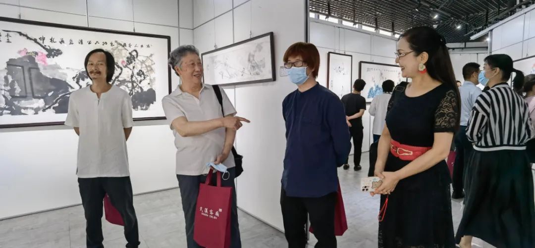 梁岩|丹青结同心，彩墨颂党恩—梁岩、刘永泽、罗丹青书画联展揭幕