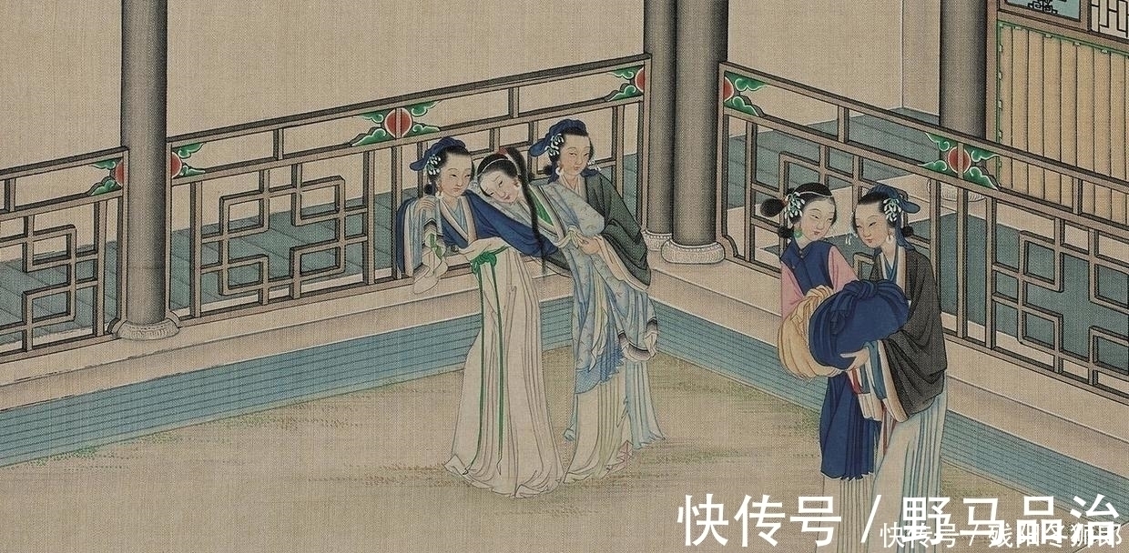 薛宝钗$贾家抄家时薛姨妈干了什么?你看抄检大观园后,薛宝钗干了什么