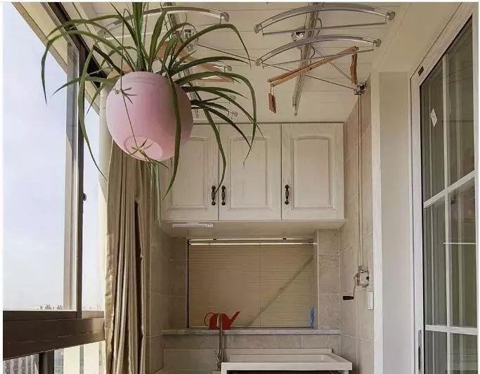 洗手池|同样是一个阳台,别人家的阳台这样装,真是漂亮又实用