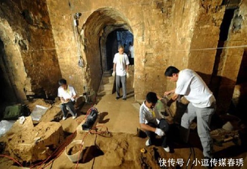 坟墓|曹操墓被发掘,失传千年兵器就此重现,据说能穿透铠甲和盾牌