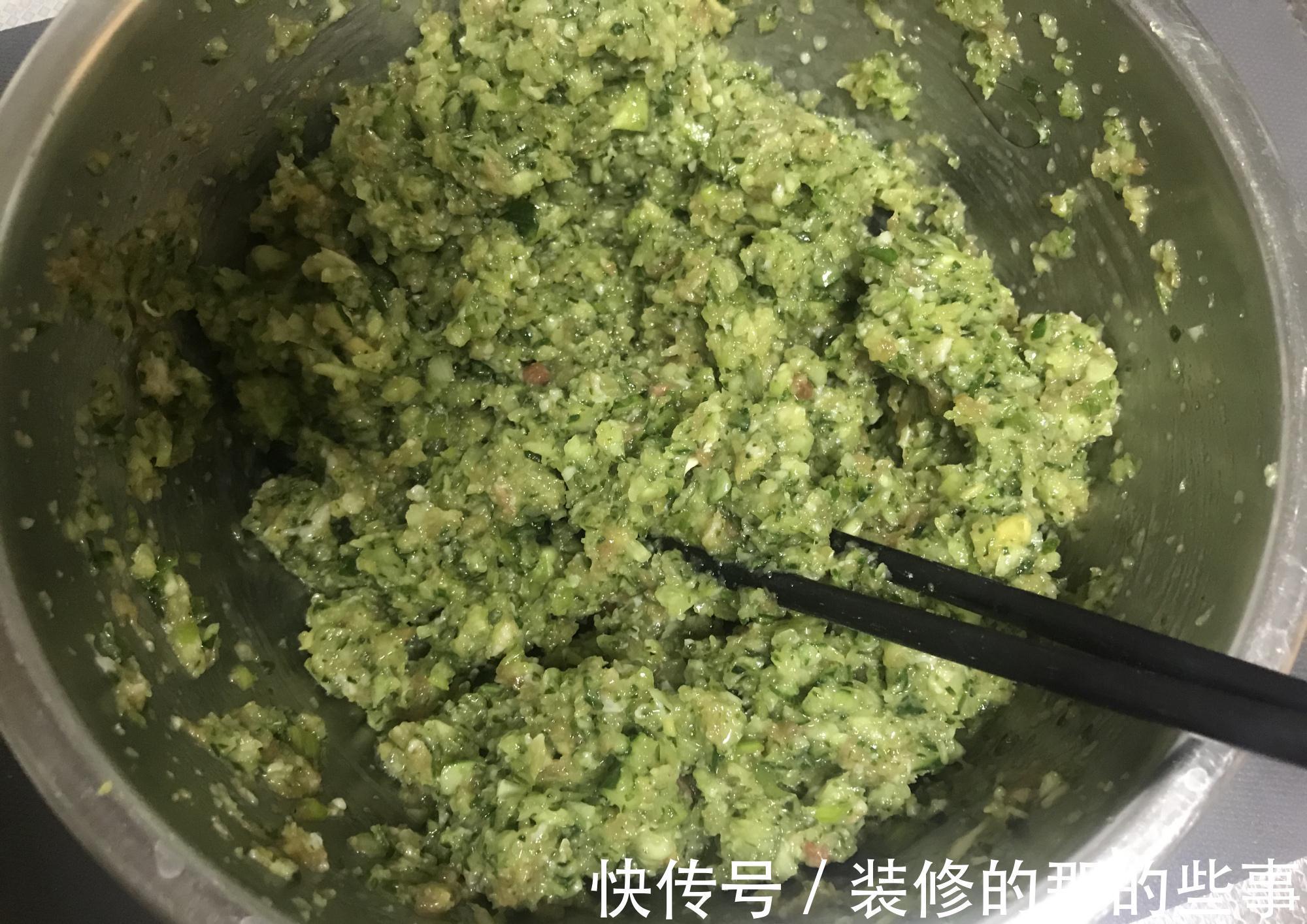 入秋后，多给家人吃它，比丝瓜营养，比冬瓜鲜美，用它包饺子真香