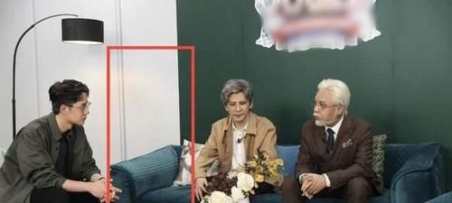 正片|钱枫未出现在《天天向上》中，预告与正片内容不同，舞台仍有空位