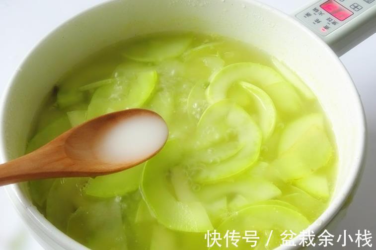 角瓜|秋后,不吃肉也要喝一汤,1元钱就能煮一锅,鲜香润燥很养人