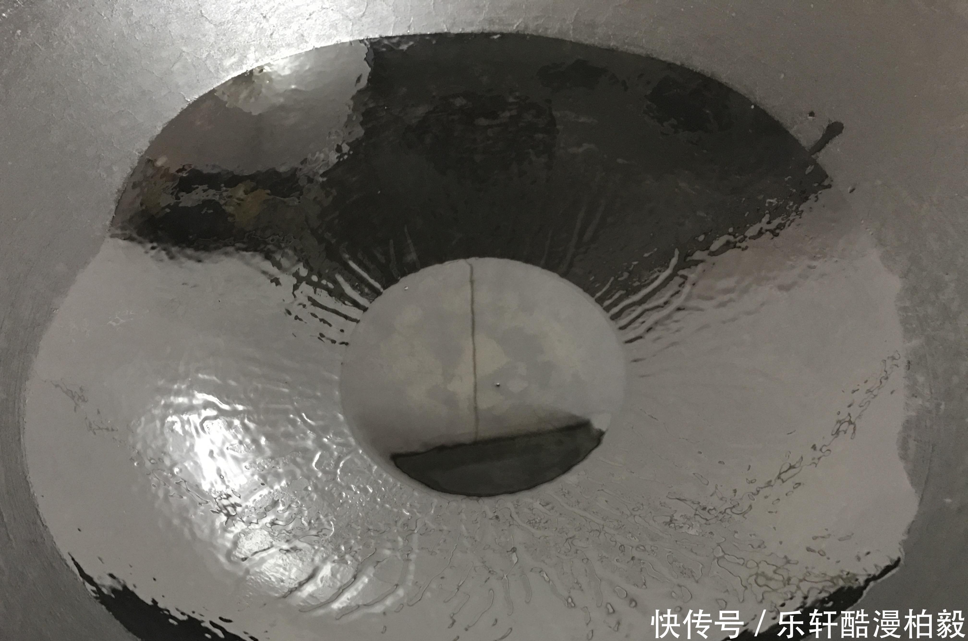 它没有肉菜贵,但在蔬菜中算是贵的,不过营养价值对得起它的价格