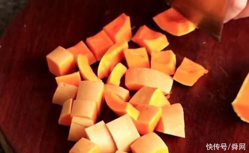  寒冷天气总手脚冰冷。学会煮这种汤，补气养血，不再担心手脚冰冷