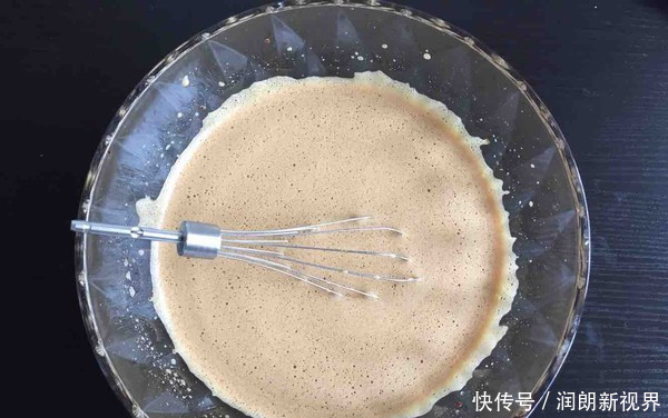 面粉|家里有面粉和大枣,就能做枣糕,比蛋糕简单香甜,新手一做就成功