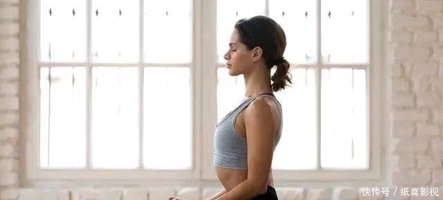 肩部|瑜伽后弯好处多，推荐一套适合初学者的后弯序列！