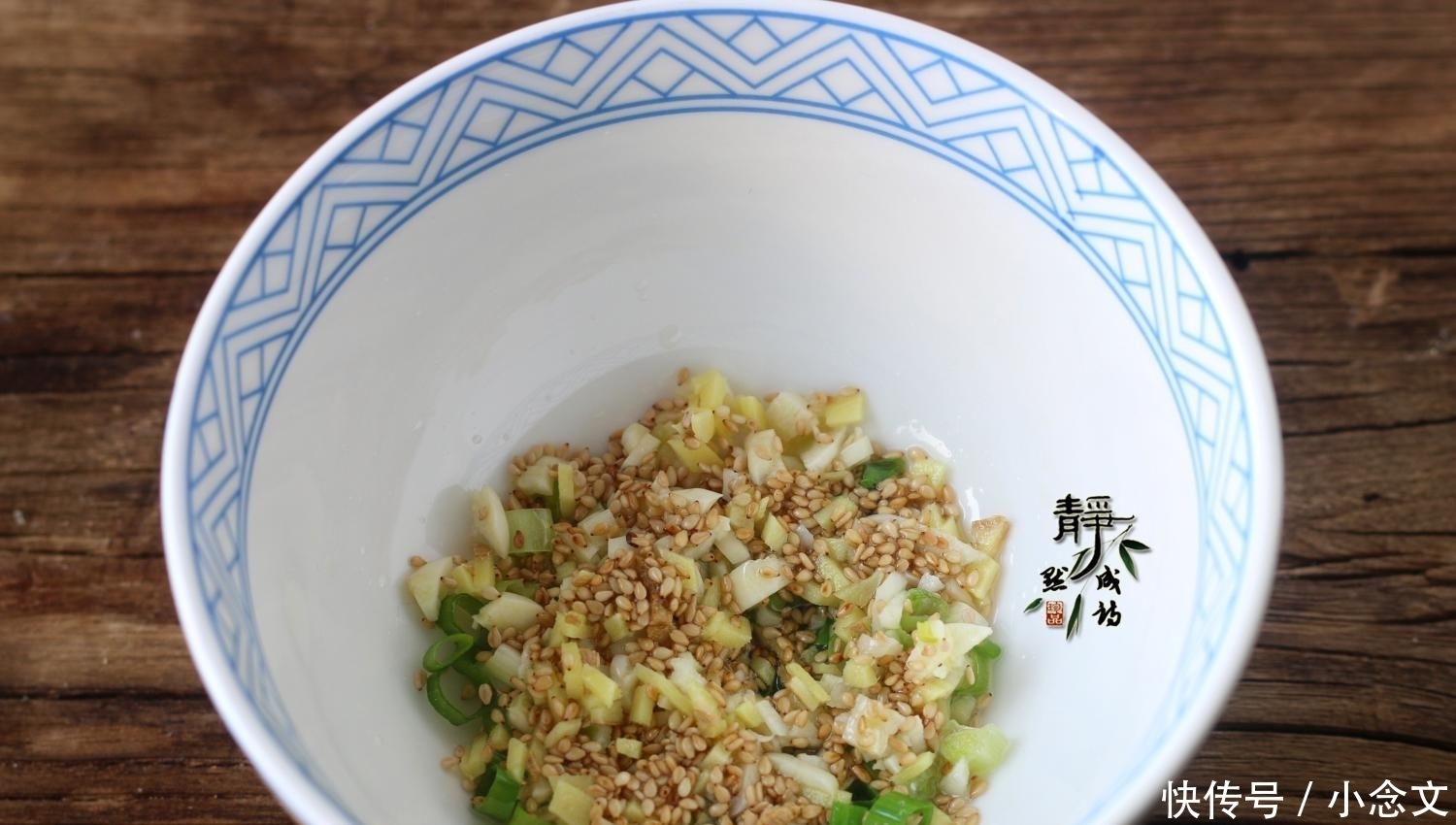 挂面最好吃的做法,不炒不焖,酸爽开胃超可口,越吃越喜欢