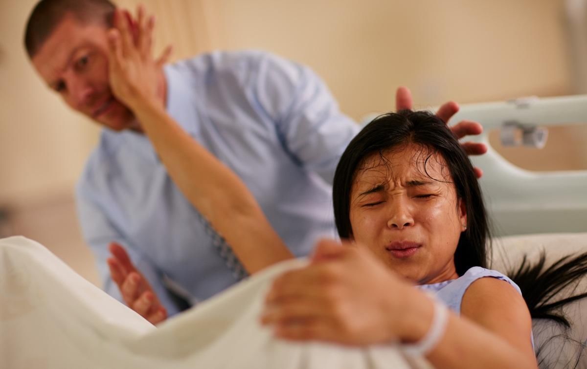 区别|顺产“被迫撕裂”与“主动侧切”,区别不止在恢复期,这些才头疼