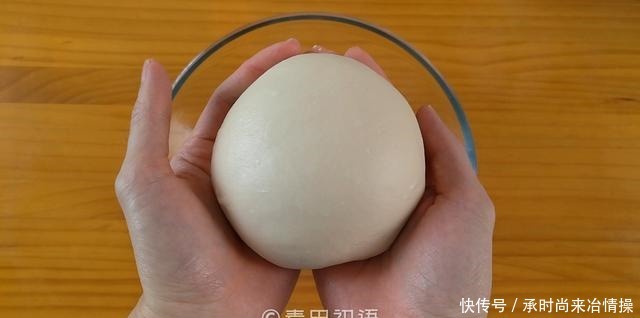 无法揉出手套膜来试试水合法揉面吧,超级轻松省力