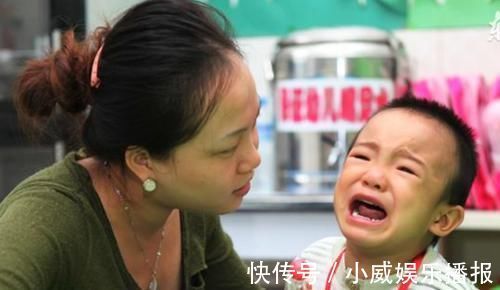 莉莉|孩子逛超市偷拿一袋糖,两位妈妈不同做法,教育出的孩子截然不同