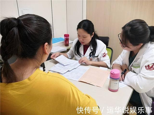 肚子疼|怀孕7个月,孕妇突然肚子疼,紧急送到医院检查,医生尴尬的笑了