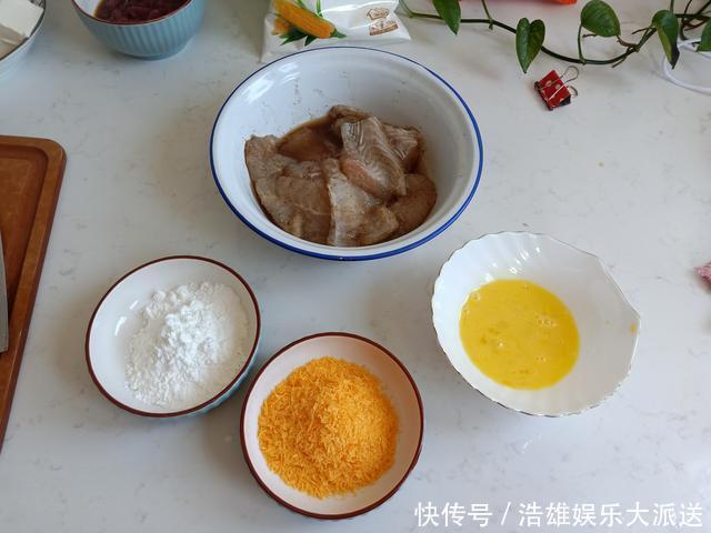 不贵|我家的极简晚餐,3个菜15分钟,好吃不贵又简单,吃得开心舒服