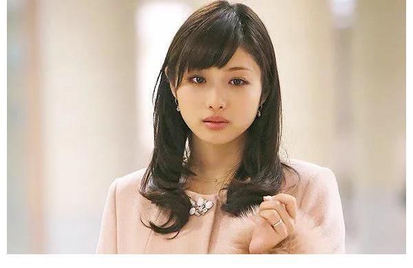 石原里美，演員、主持人