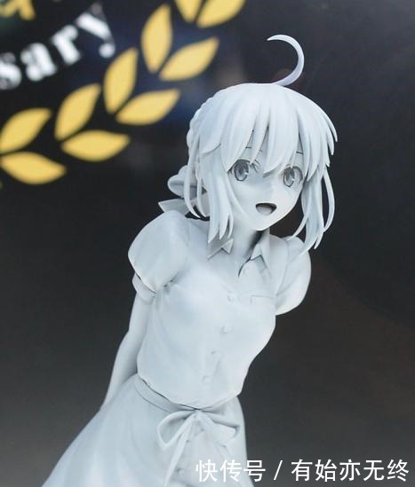 手里|精美动漫手办天天拿在手里舔,会产生怎样的后果它裂了,你癌了