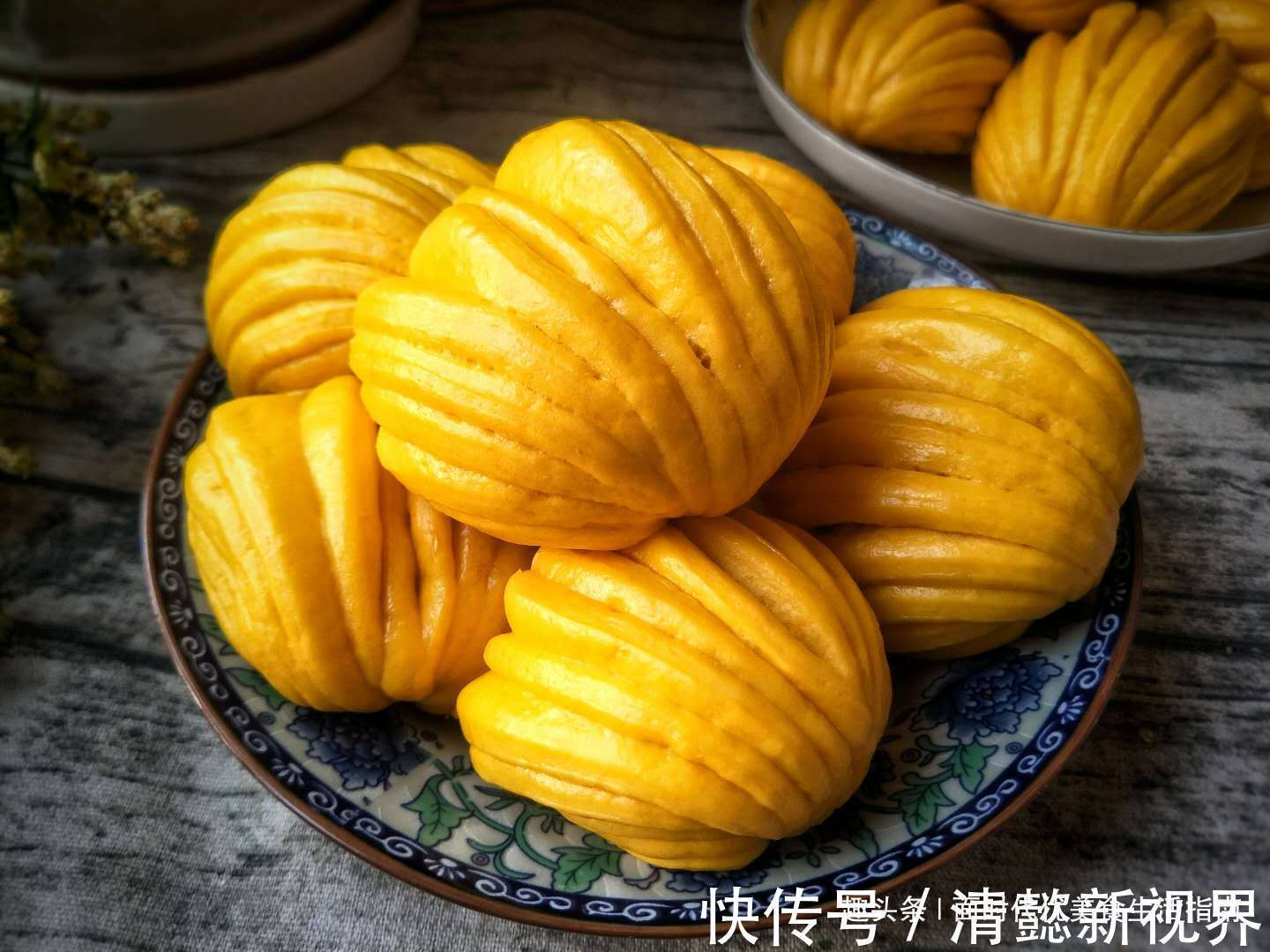 维生素b|懒人花卷做法，不用卷不用拧，一擀一压就成功，一顿8个不够吃！