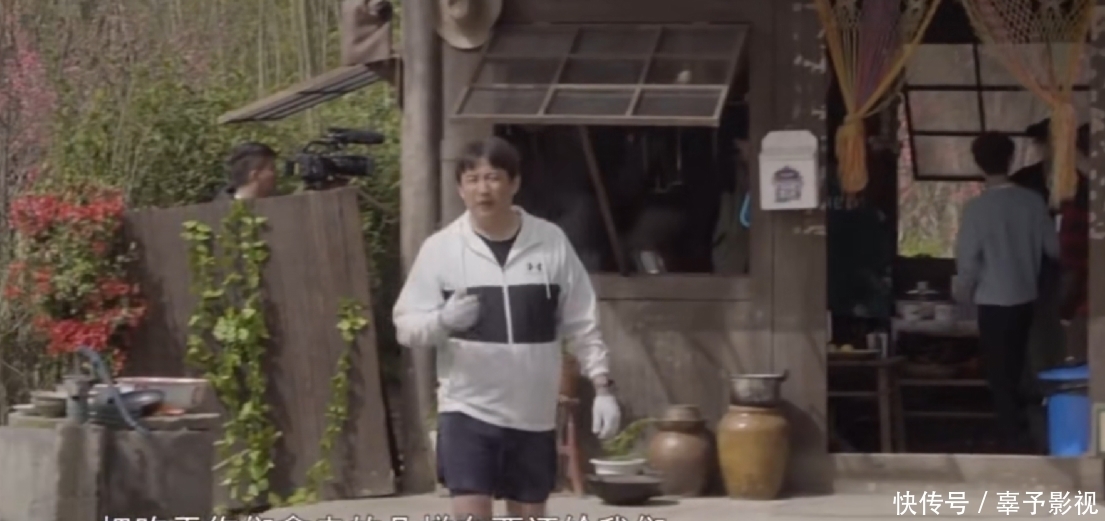 刘晓邑|《向往5》张艺兴摸鸭已成定局?何炅黄磊联手挖坑,导演组都慌了