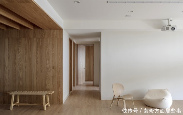 投影仪|看完他家160㎡极简风 ，心中好看的标准又被刷新了