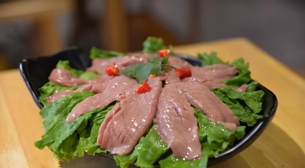 处理猪腰子,学会这三步,腥臊味立马能去除,很多人还不知道