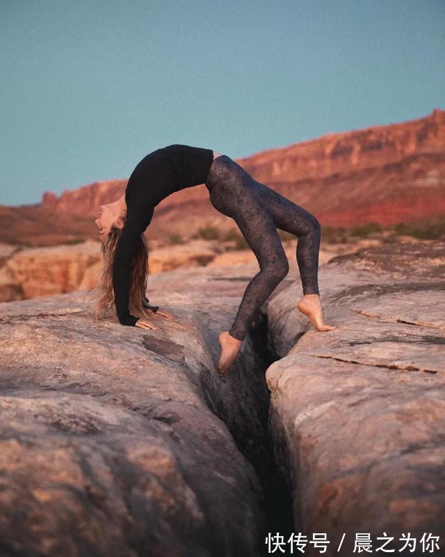 大妈|西雅图“大妈”修炼瑜伽7年,50岁状态逆生长,身材不输少女