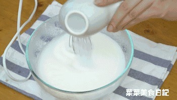 没有烤箱也能做蛋糕!健康又美味,老人小孩都爱吃