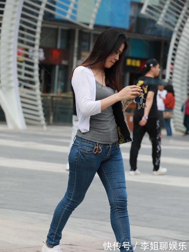 高跟鞋|柔美多姿的打底裤美女,让身形美感提升,气质凸显