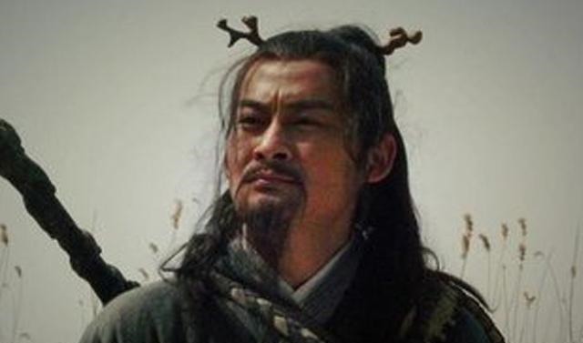 卢俊义$水浒传武功排名前十名，只有六人是梁山好汉，第一名并不是卢俊义！