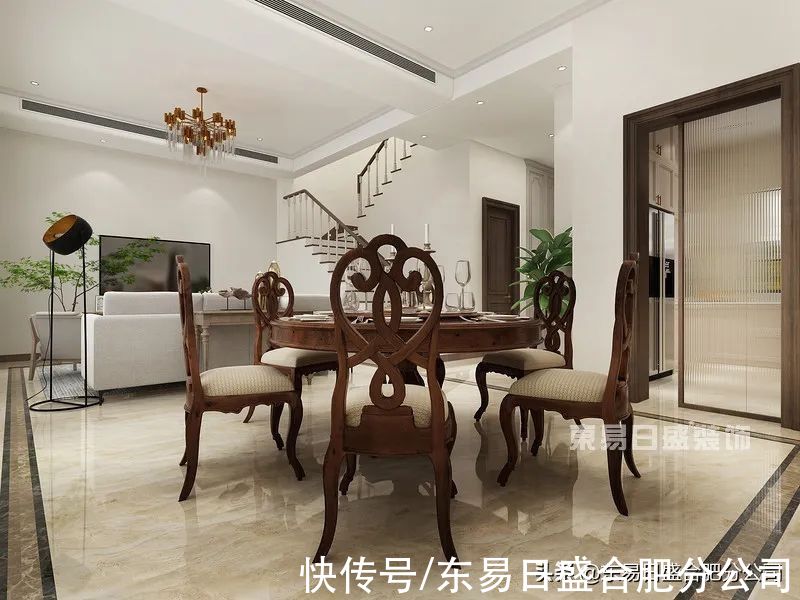 配色|「175㎡简美别墅」空间处理细腻时尚，这样的配色，有颜又有品