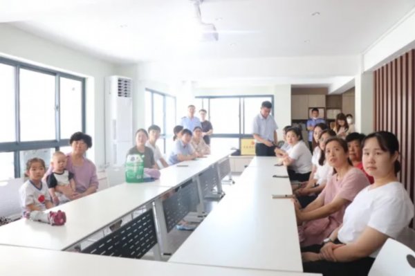 威海市“医疗器械安全宣传周”活动展播|基层动态 | 发放