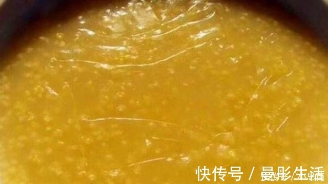 熬小米粥时,“最忌”直接下锅,多加1步,米油浓厚,香糯好喝