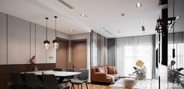 收纳|夫妻俩爱干净,自律5年坚持极简生活,全屋一尘不染,看着都高级