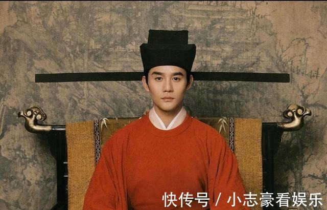 文字狱|让苏轼身陷牢笼的“乌台诗案”，究竟是他的那首诗引起的