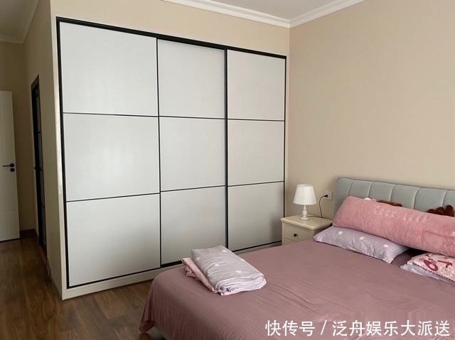 阳台|越来越多人不做吊顶,不做电视墙,看看她家装修,简约又漂亮