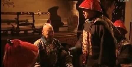 仅仅|康熙生擒鳌拜后，为何仅仅是囚禁起来，两大原因保住了鳌拜性命