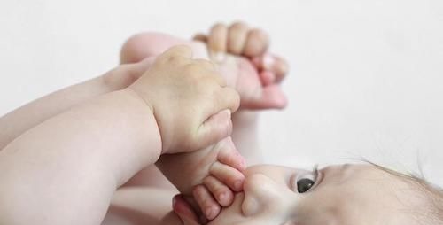 家长|娃有这些坏习惯,家长应该偷偷高兴,预示着娃要变聪明了!