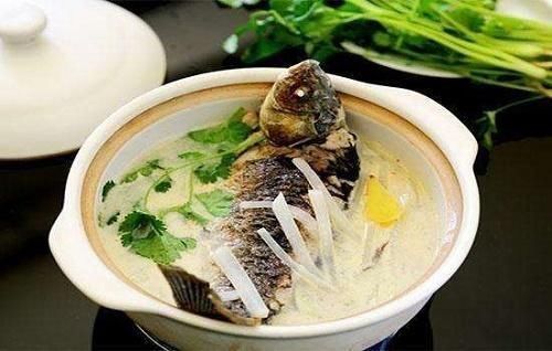 妈妈|怀孕期间，这4种汤要经常喝，有助于胎儿大脑发育